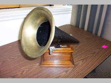 Zonophone Parlor