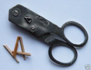 https://www.gramophonemuseum.com/images/Needle%20Cutters/apollo-bamboo-needle-cutter.jpg