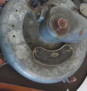 Garrard 201B/3 Two-speed 33⅓ and 78 rpm with extended motor plate